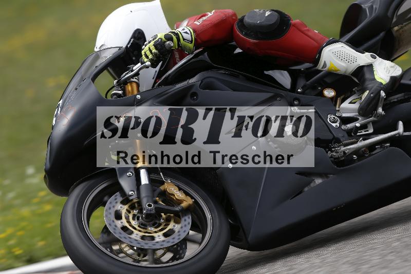 /37 28.07.2025 Dunlop Ride und Test Day ADR/Trackday Erfahren gelb Trackday schnell  rot/93